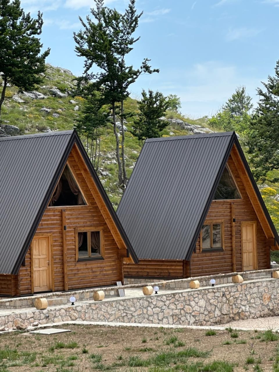 Property building, Day, Natural landscape
