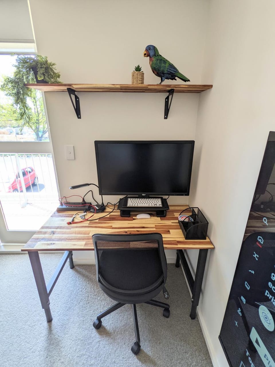 Bunduluk - Chic cosy apt, WiFi, Netflix, walk to food & shops Apartment in Canberra