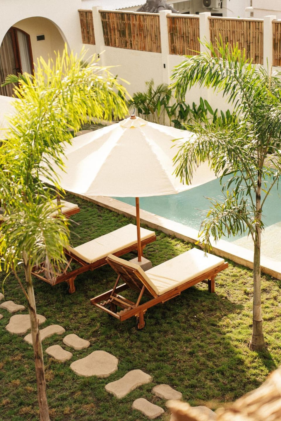 Garden, Swimming pool