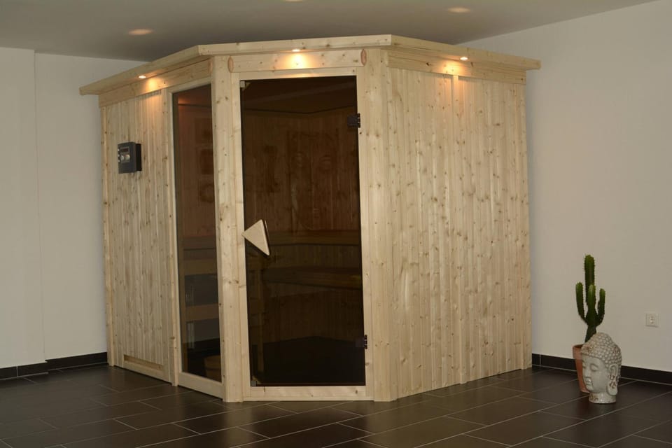 Sauna, Sauna, Spa and wellness centre/facilities