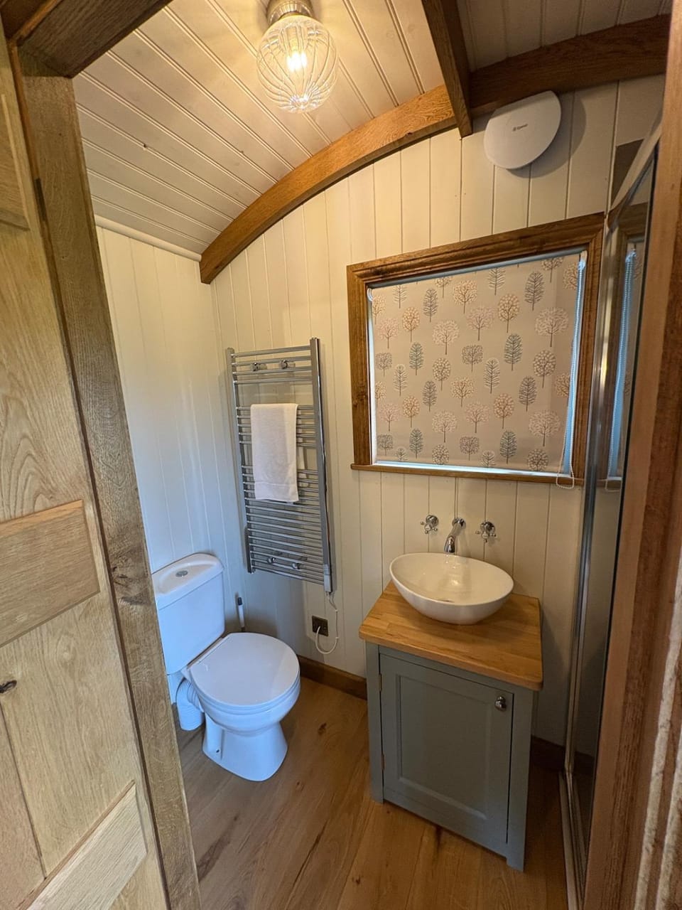 Shepherds Hut House in High Peak District