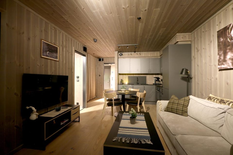 Living room, Dining area, kitchen