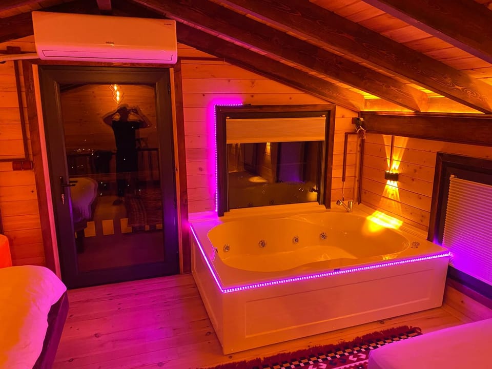 Of Kartepe Bungalov - Taş Ev & İkiz Villalar House in Turkey