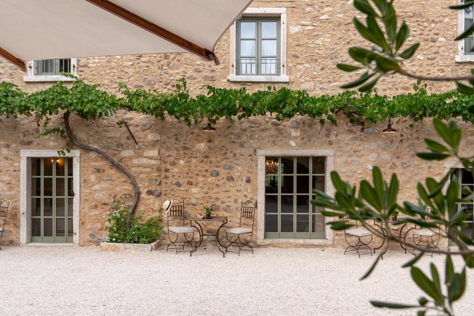 Inner courtyard view