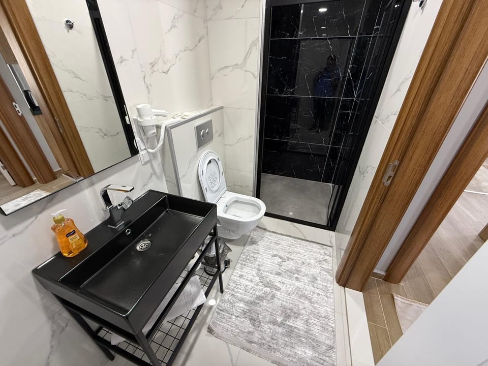 Shower, Bathroom