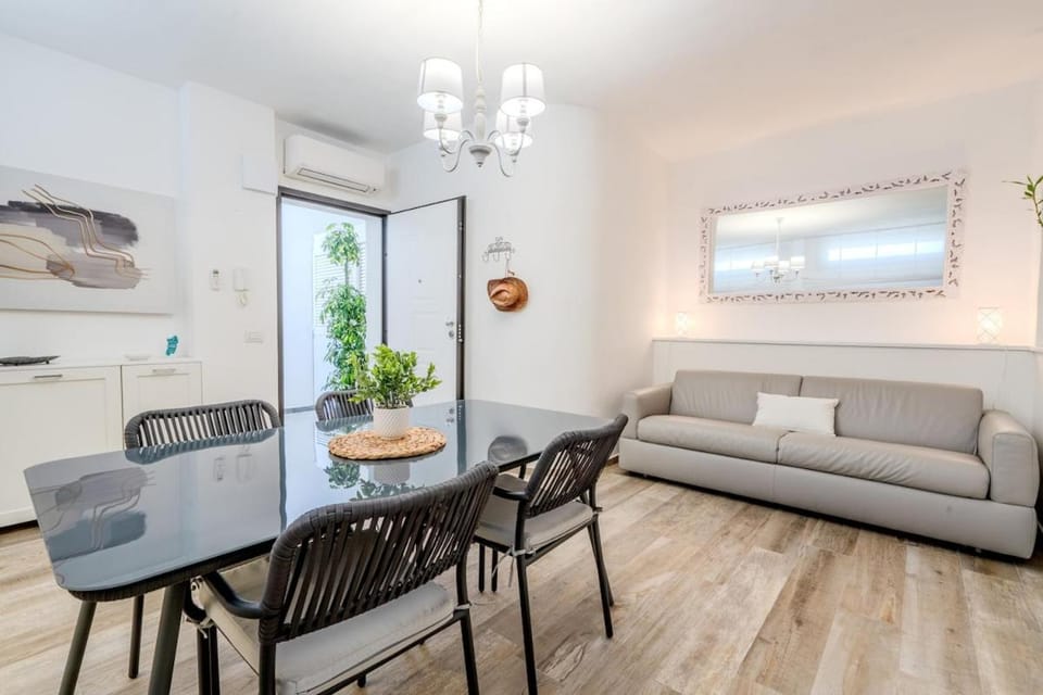 OLBIA-Nuovissimo monolocale centrale e tranquillo Apartment in Olbia