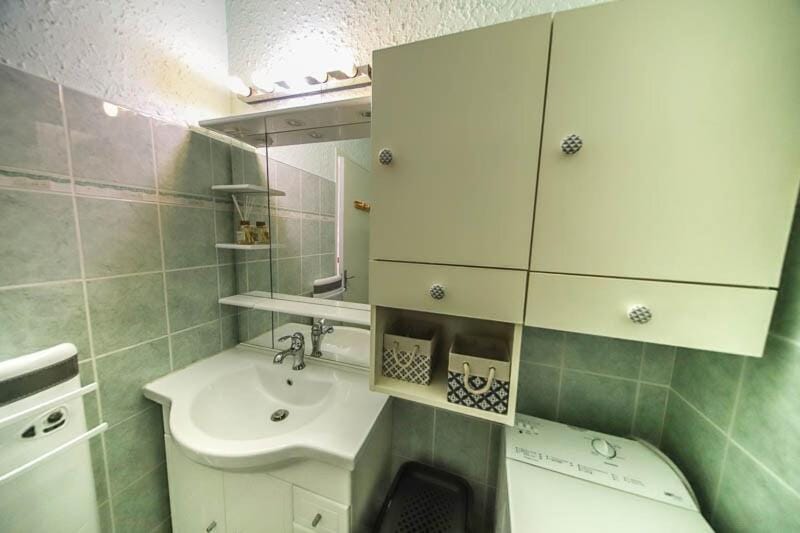 Studio au plan d eau Apartment in Provence-Alpes-Côte d'Azur