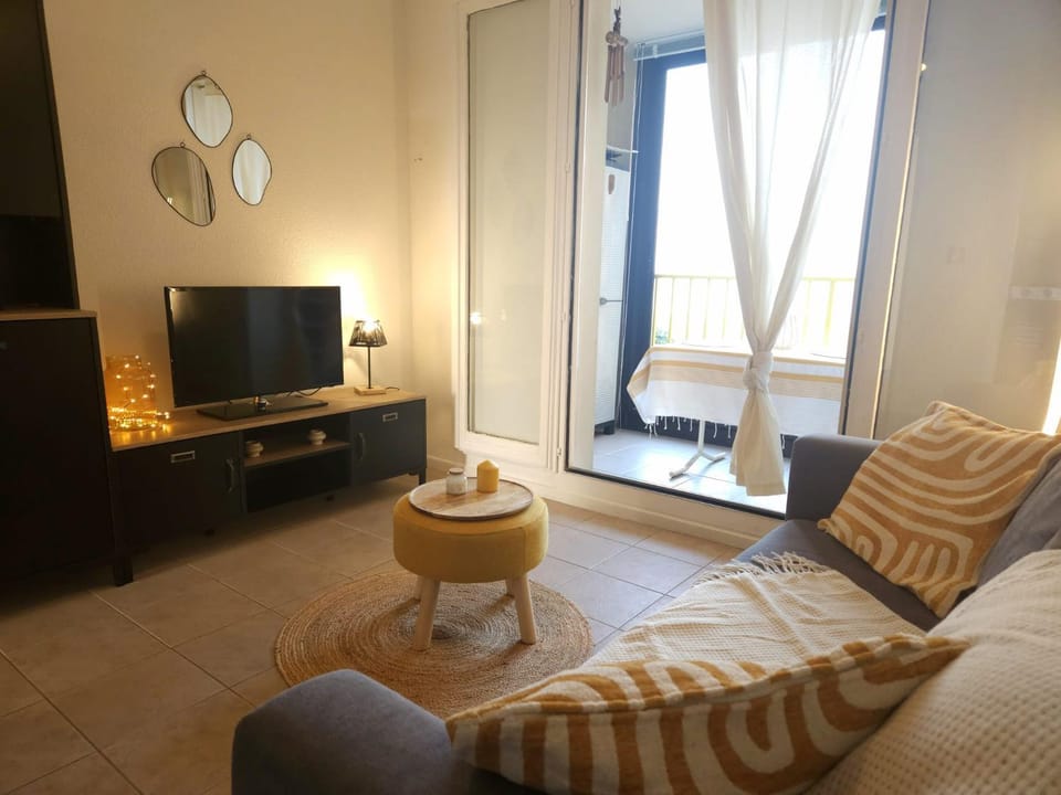 Front de mer - Plage 50m - Tout à pied Apartment in Le Barcarès