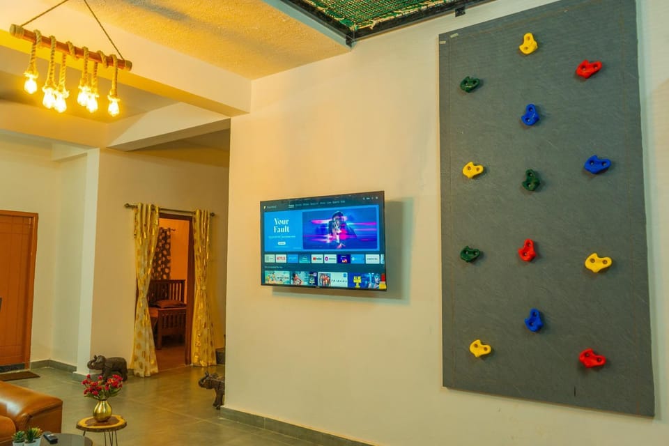 Communal lounge/ TV room, TV and multimedia