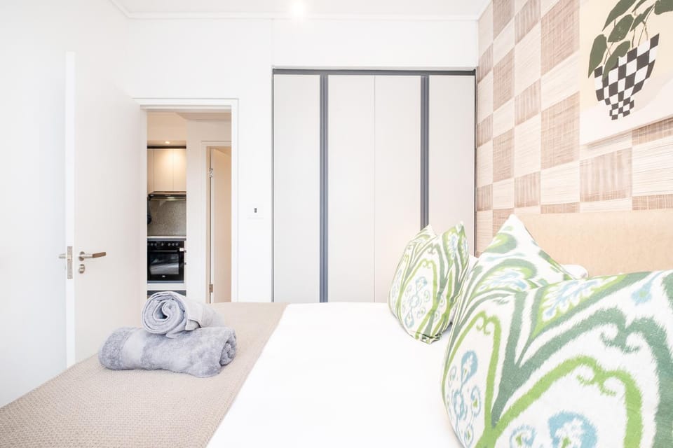 Bed, Bedroom, wardrobe