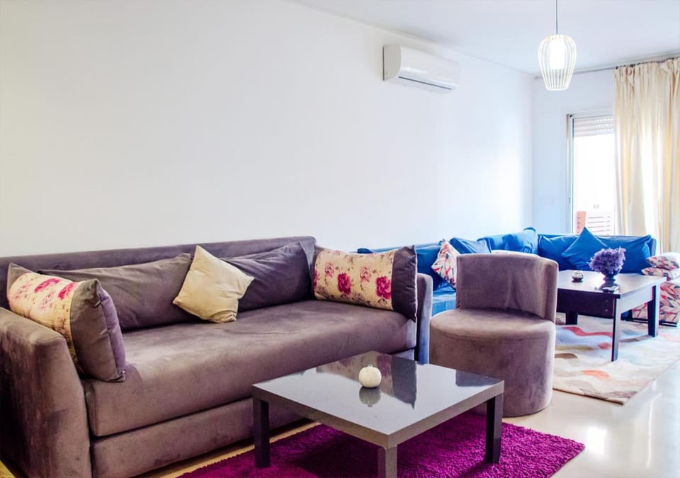 Living room, air conditioner