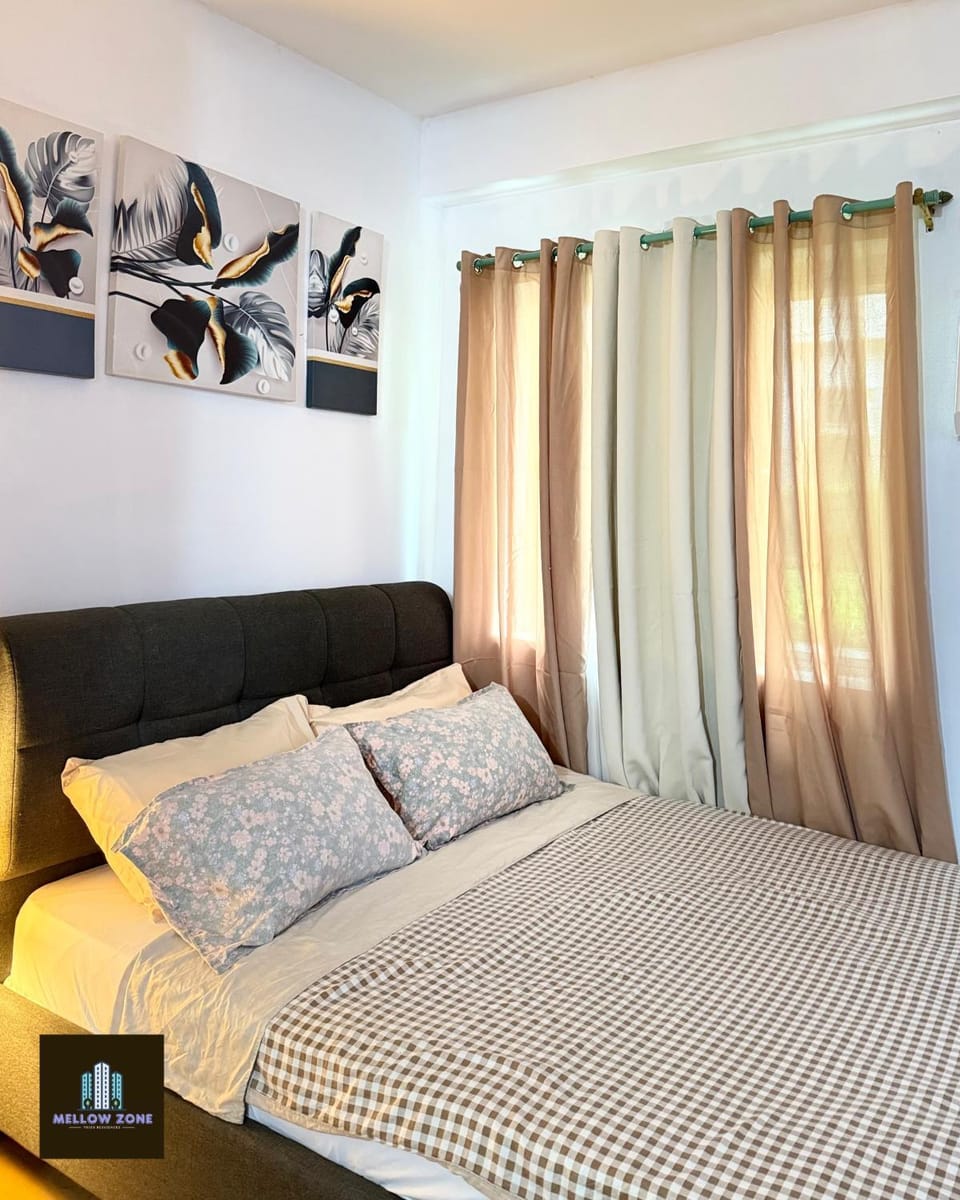Mellow Zone at Trees Residences Apartment hotel in Quezon City