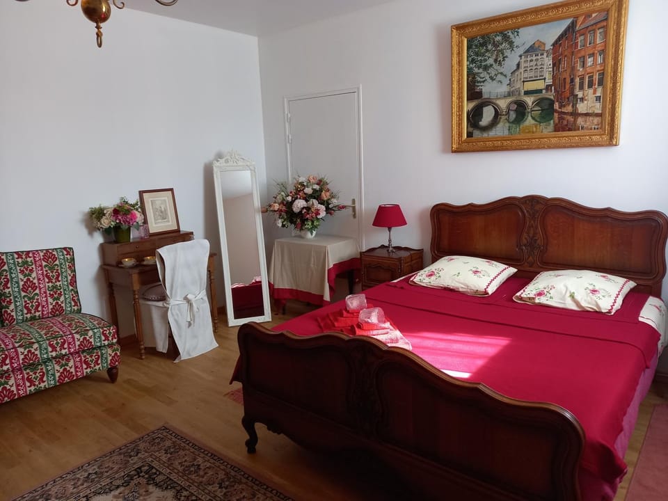 Decorative detail, Bedroom