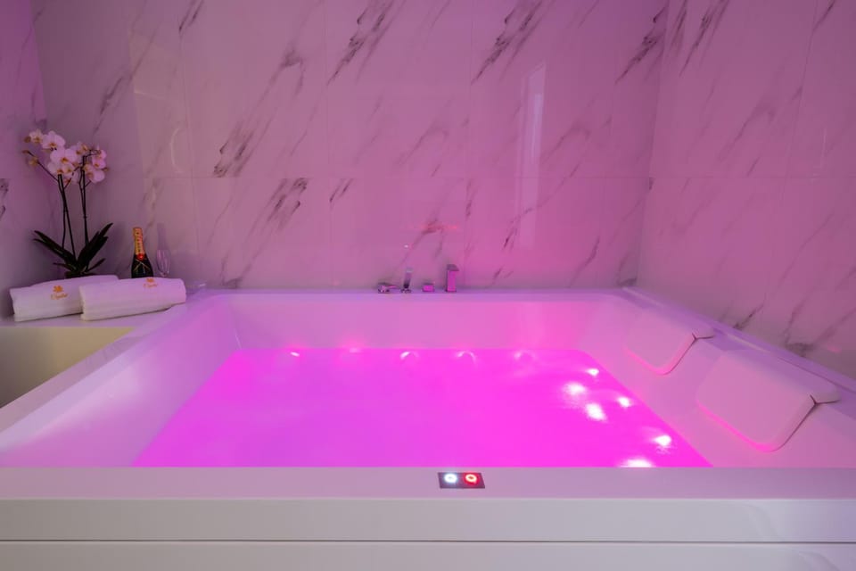 CrystalRooms Bed and Breakfast in Apulia