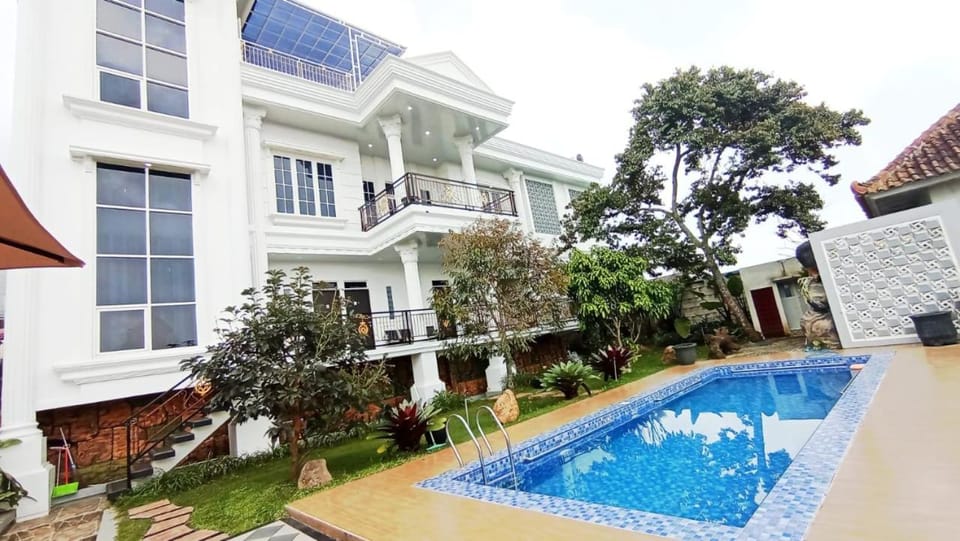 Garden, Balcony/Terrace, Swimming pool