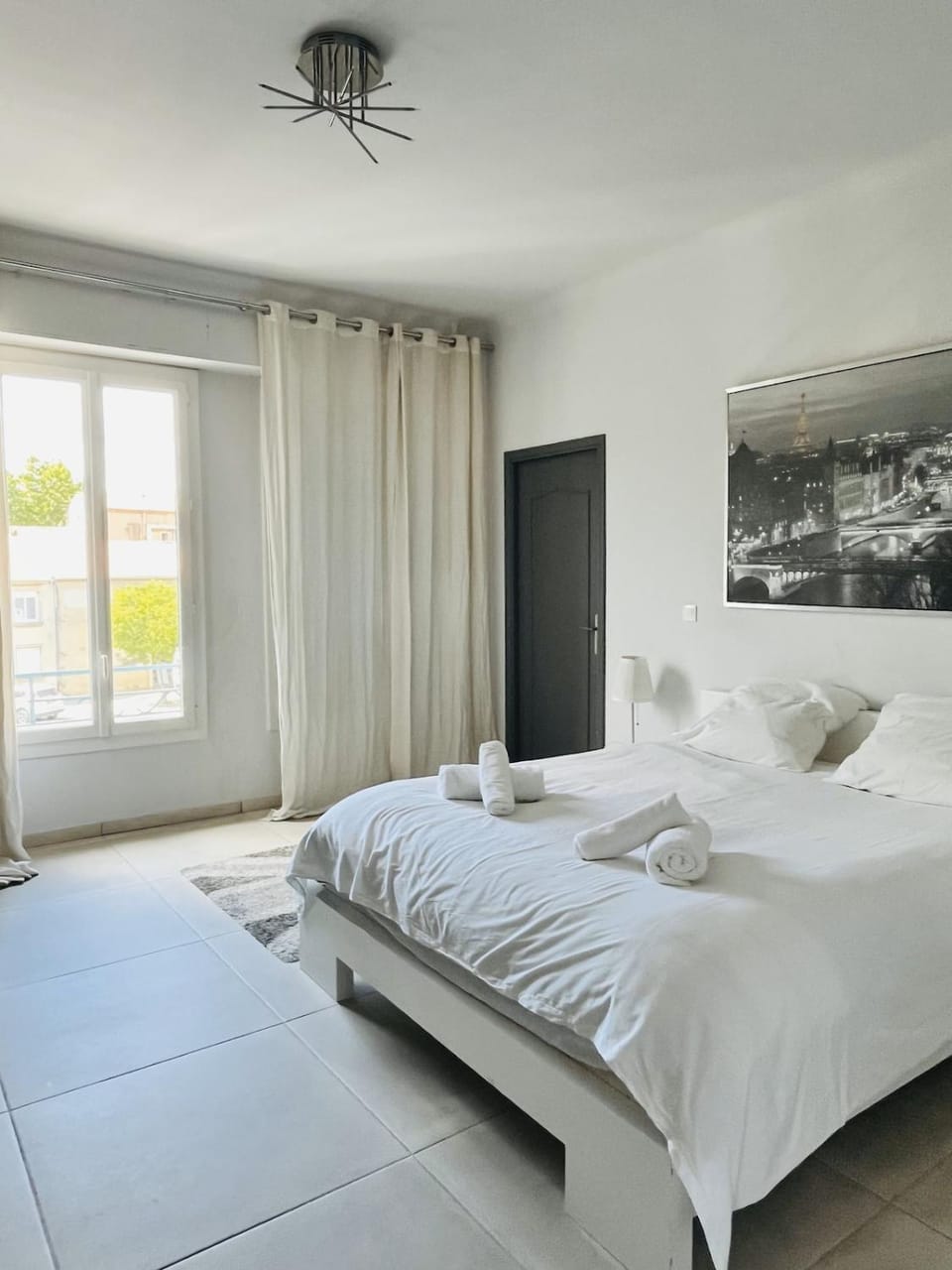 Appartement d'exception avec jacuzzi 160m2 Apartment in Pertuis
