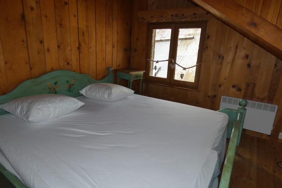 Chalet de Saint Dalmas House in Saint-Étienne-de-Tinée