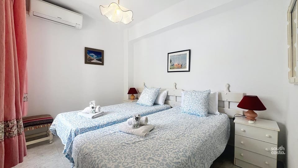 Bed, Photo of the whole room, Bedroom, towels, air conditioner