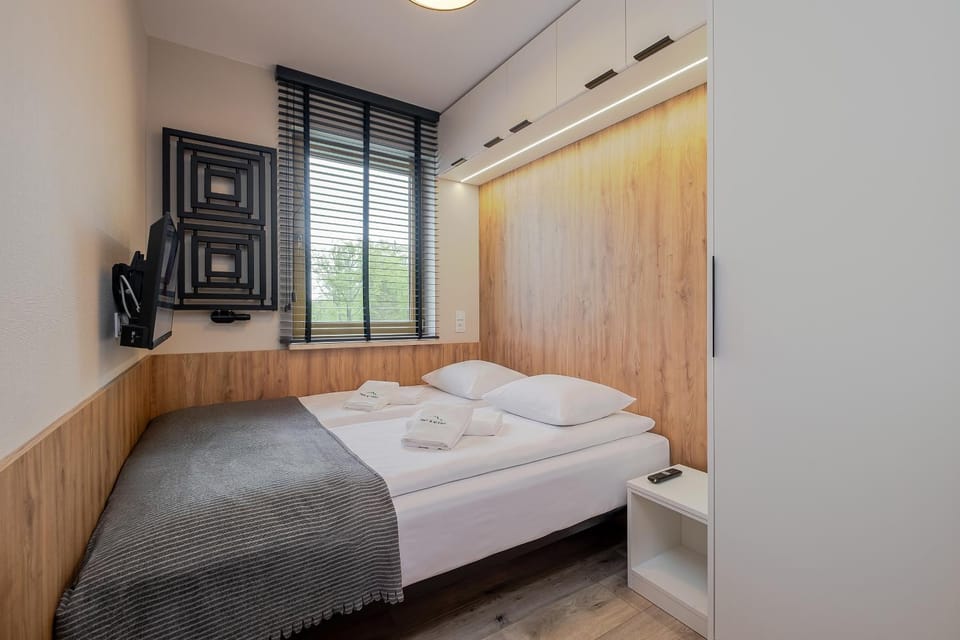 Bed, Photo of the whole room, Bedroom, towels, wardrobe