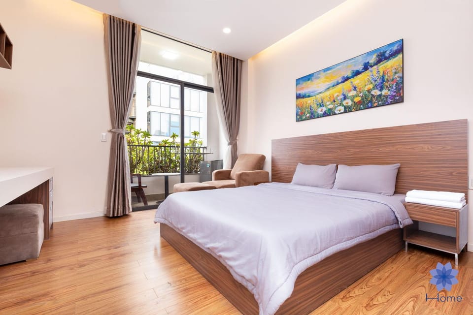 Bed, Photo of the whole room