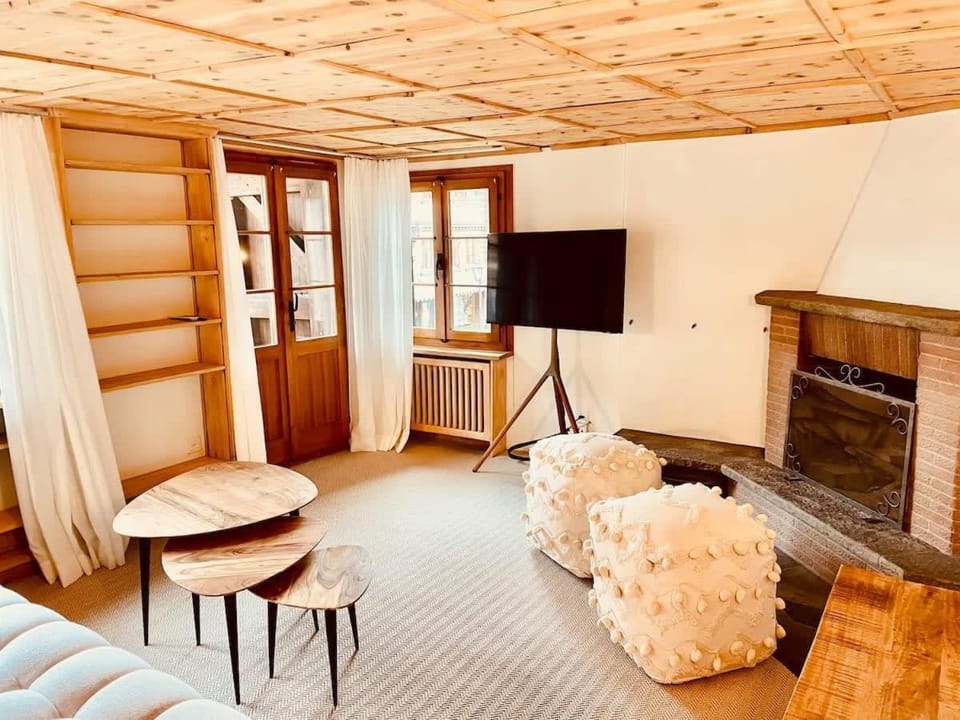 Charming apt PROMENADE GSTAAD Palace view 160m2 Apartment in Saanen