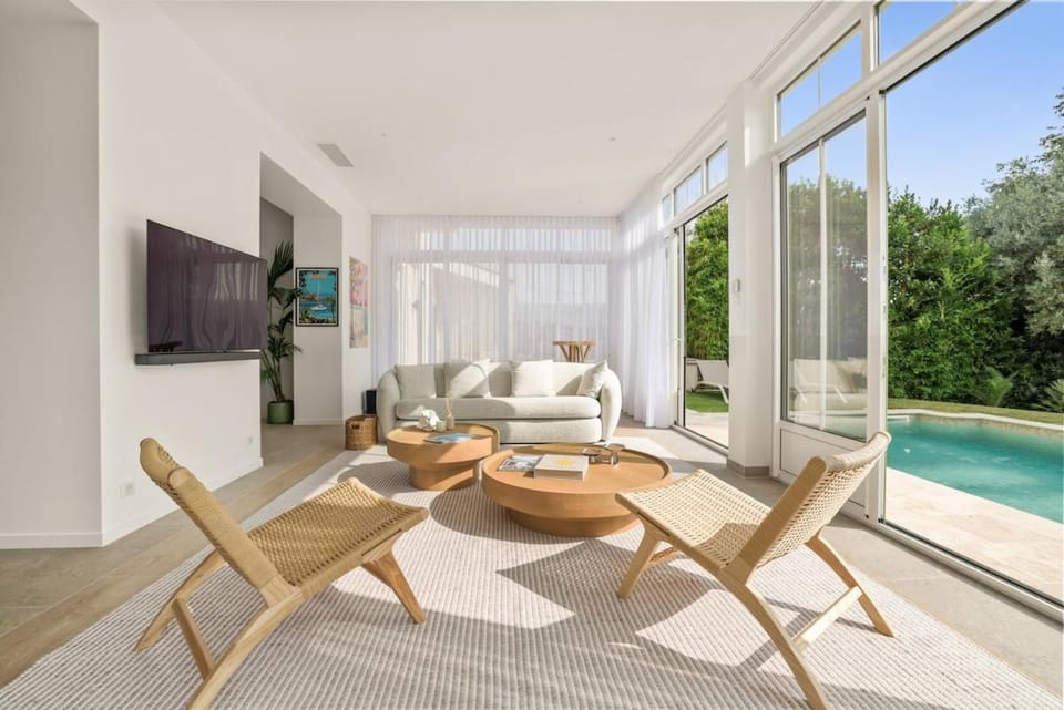 Central Luxurious Property Villa in Cagnes-sur-Mer