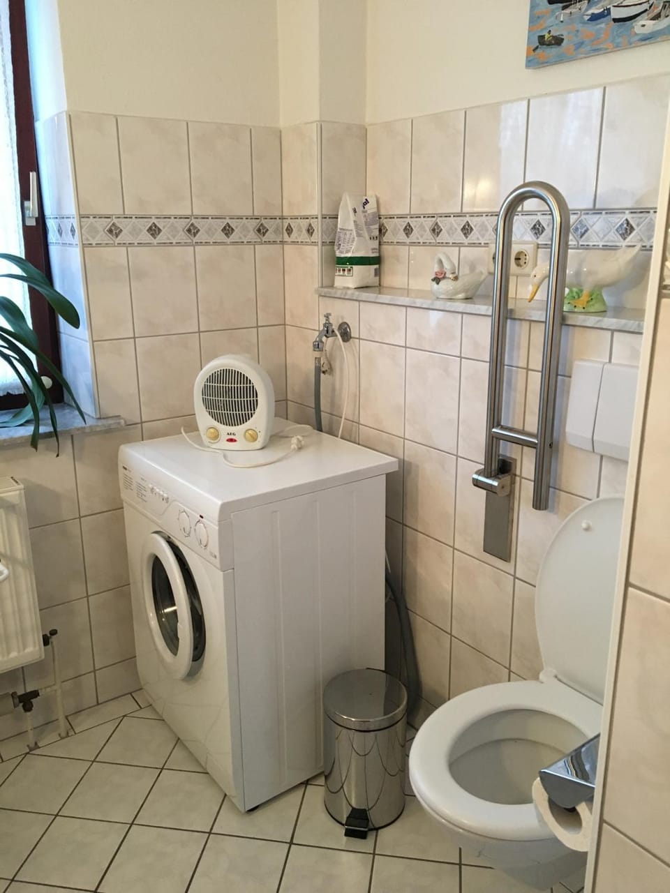 Bathroom, Living room