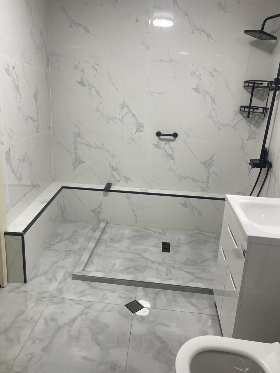 Shower, Toilet, Bathroom
