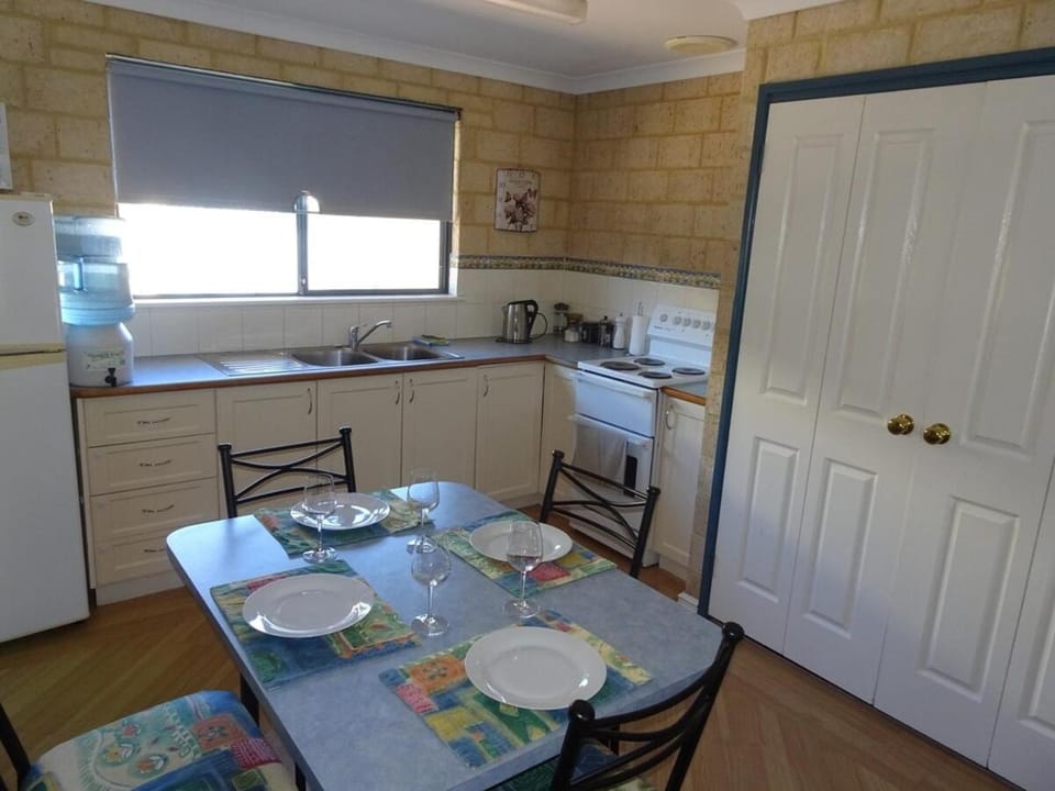 Kindlewood Cottage Apartment in Bandy Creek
