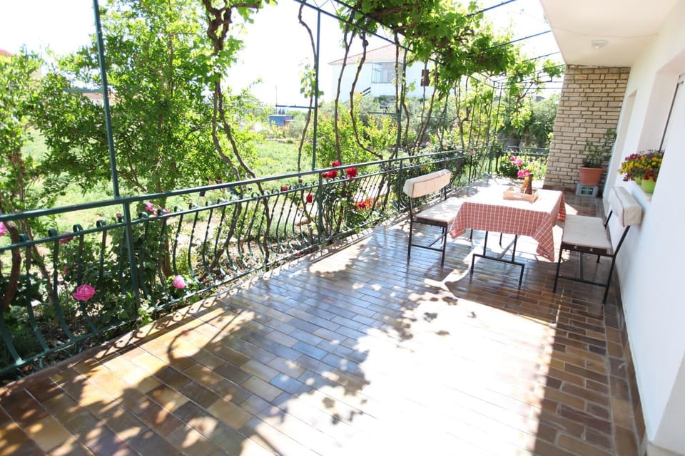 Natural landscape, Balcony/Terrace