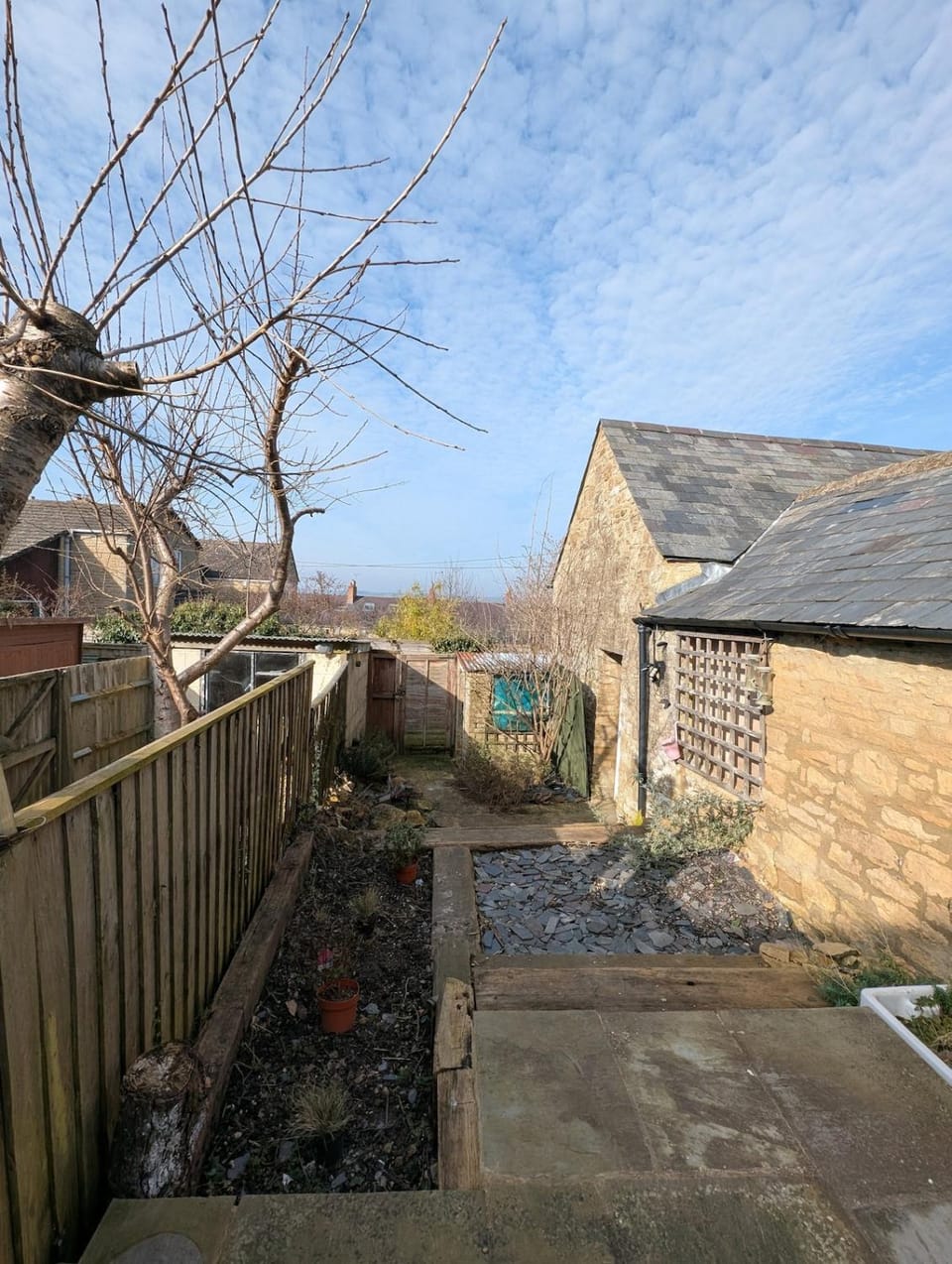 Property building, Day, Garden, Garden view