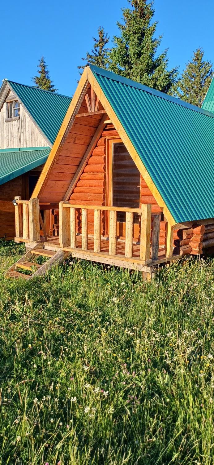 Panoramic Bungalow Campground/ 
RV Resort in Montenegro