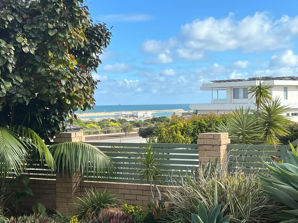 Ocean View Sunset Resort Villa in Perth