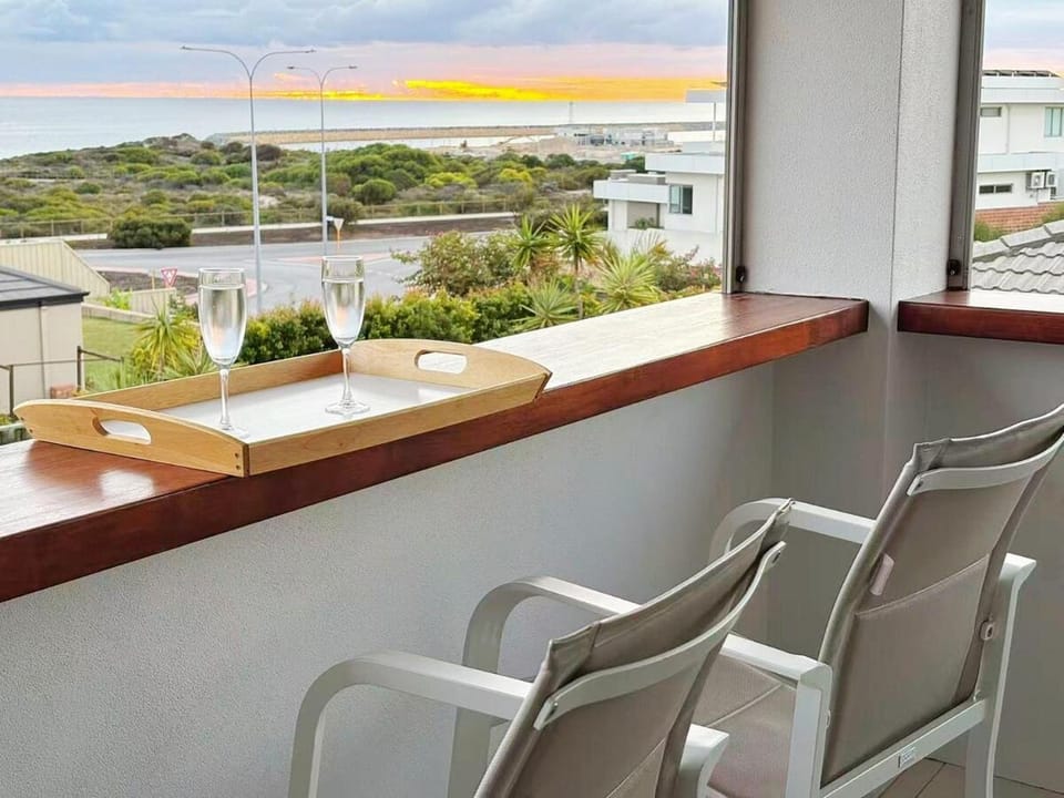 Balcony/Terrace, Sea view, Sunset