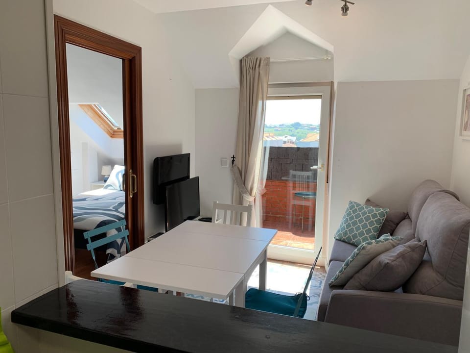 Capricho de Suances con piscina Apartment in Western coast of Cantabria