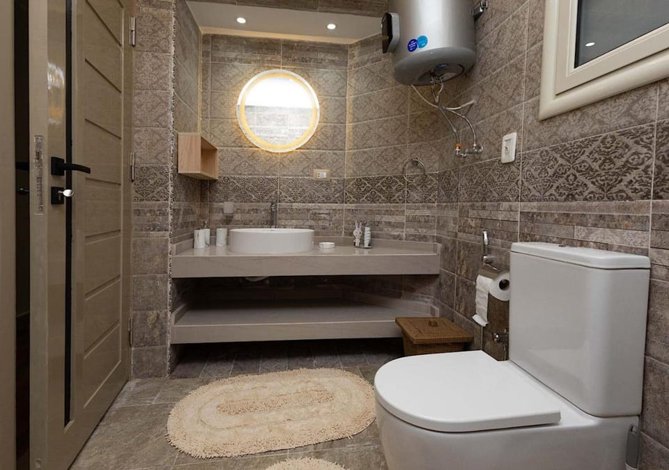 Modern style Apartment in Alexandria