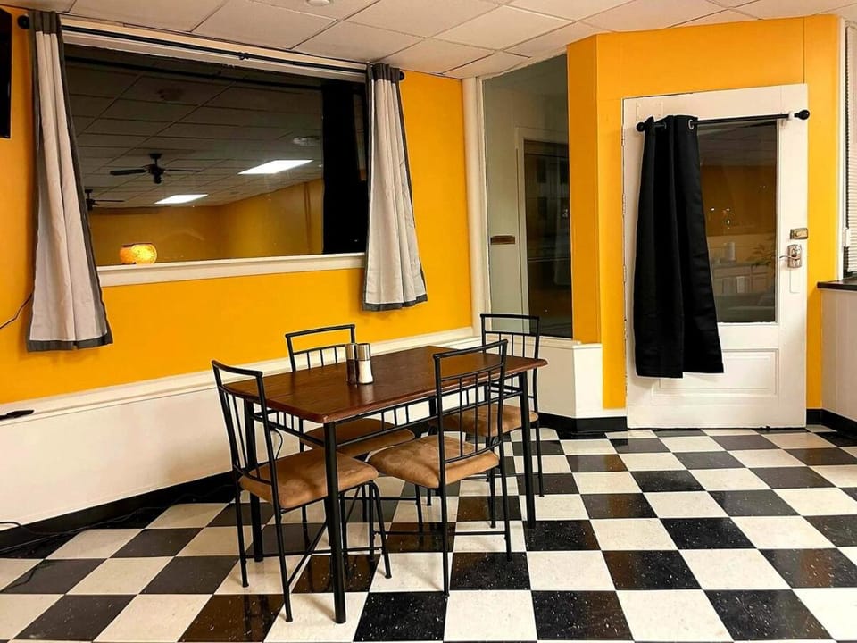 Trailside Furnished Apartment Apartment in Wisconsin