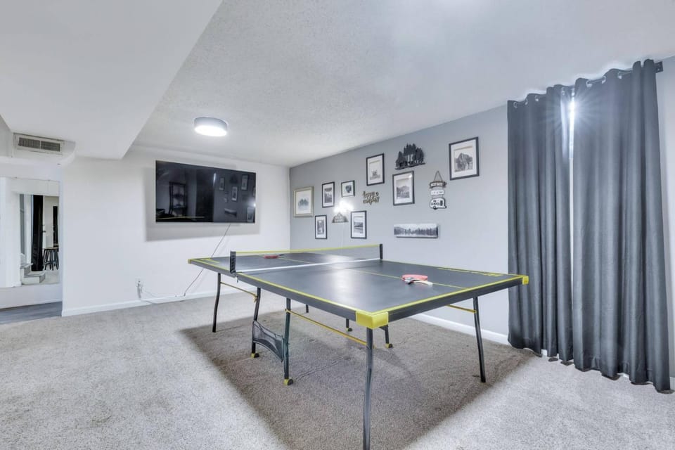 Game Room, Table tennis, TV and multimedia