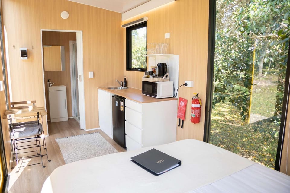 Bush by the Bay by Tiny Away House in Queensland