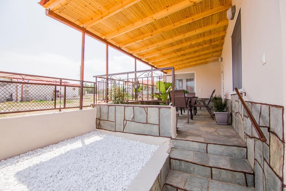 4 seasons home Ofrinio House in Decentralized Administration of Macedonia and Thrace