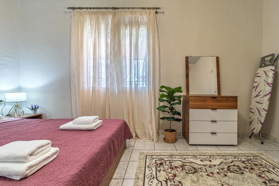4 seasons home Ofrinio House in Decentralized Administration of Macedonia and Thrace