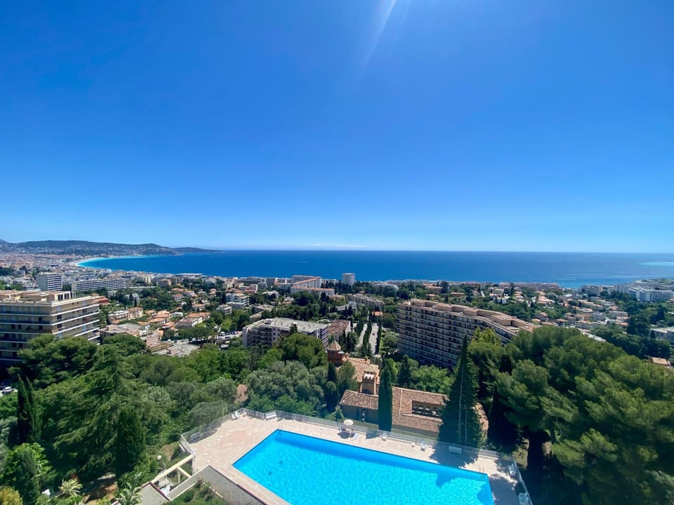 Pool view, Swimming pool