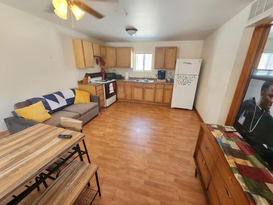 Kitchen or kitchenette, Living room, Dining area