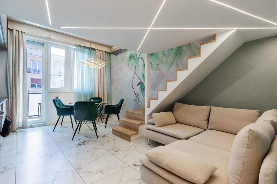 Living room, Seating area