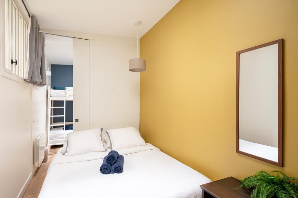 Elegant Flat - 6 Guests - Saint Germain des Prés Apartment in Paris