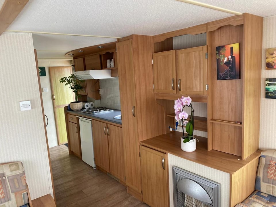 Forelwereld camping Luttelgeest aan zee vlak bij Giethoorn ,Lemmer ,Urk Apartment in Flevoland, Netherlands