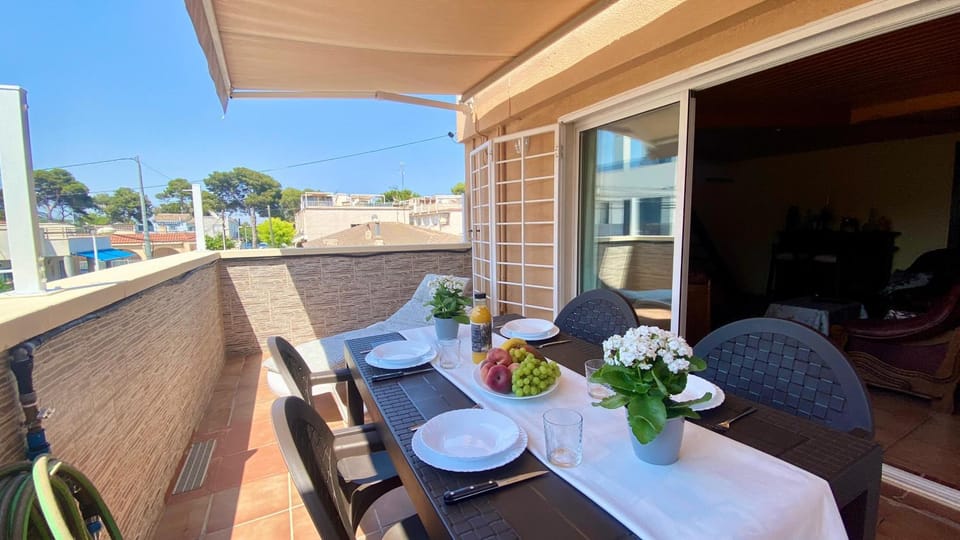 Balcony/Terrace, Dining area