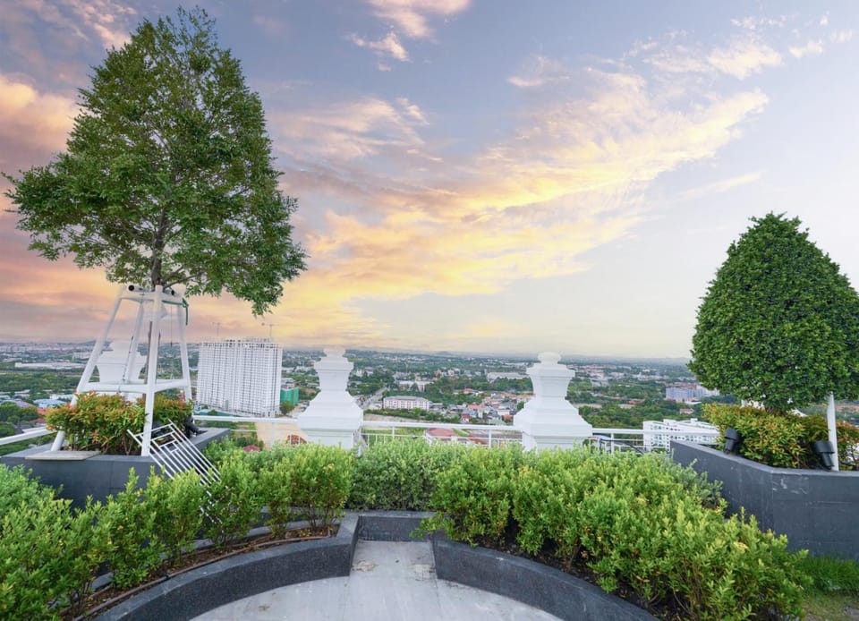 The Empire Tower Pattaya Apartment in Pattaya City