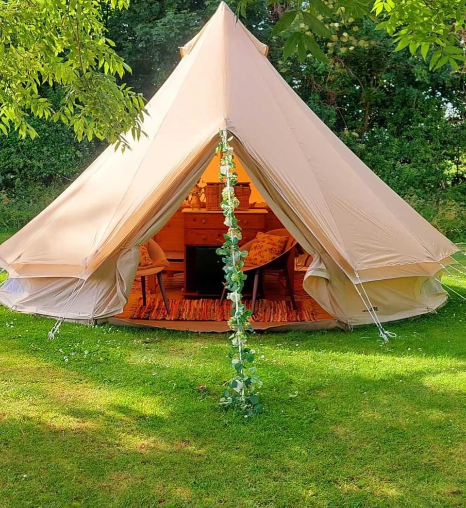 Petal Bell Campground/ 
RV Resort in Kilkenny City