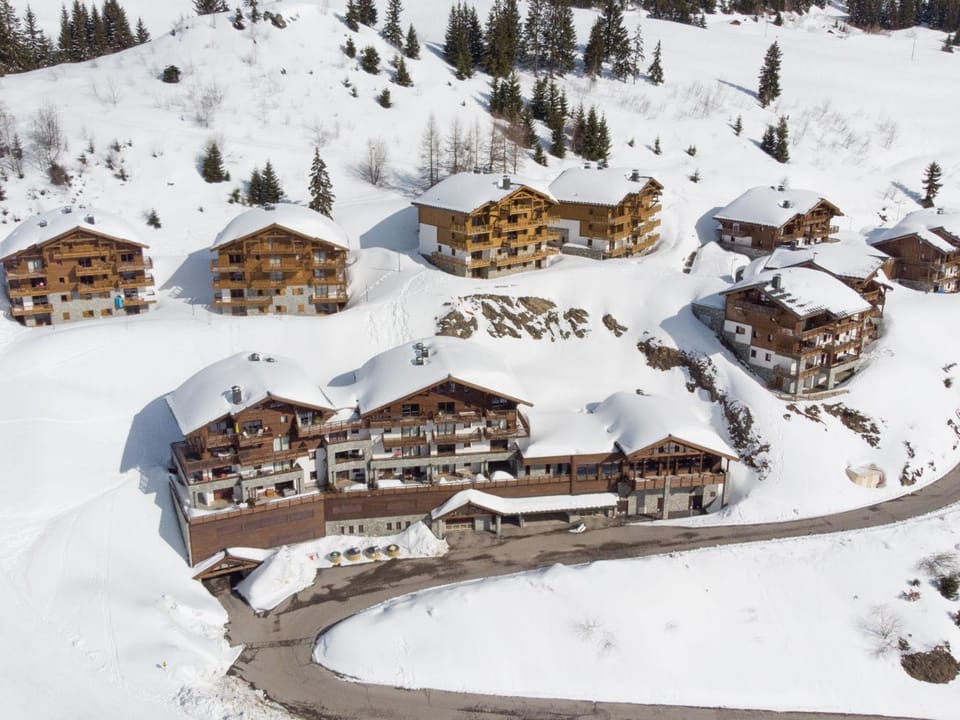 Bel appartement à Bisanne 1500 avec parking inclus pour 6 pers Apartment in Villard-sur-Doron